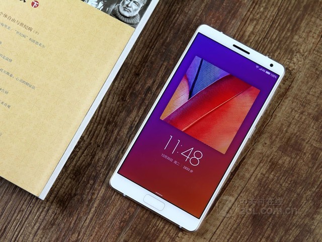 解决几项技术难点后 手机就可以进入全面屏时