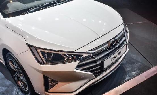 2019款伊兰特马来西亚上市,售价17万元