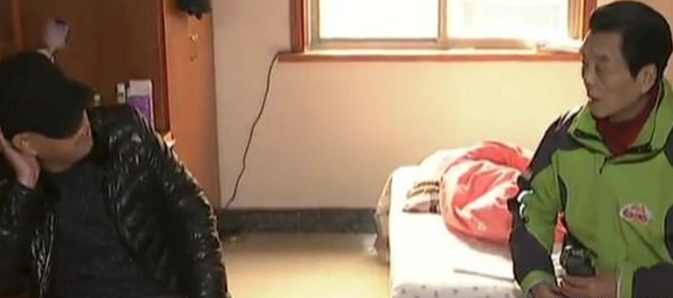 在抖音狂赚10多万,却遭官方封号,男子宣称:要爆