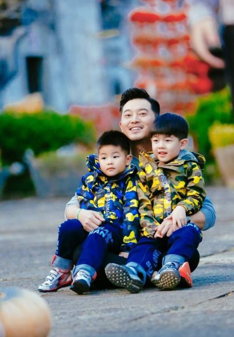 沙溢这两个儿子似乎都比爸爸懂事