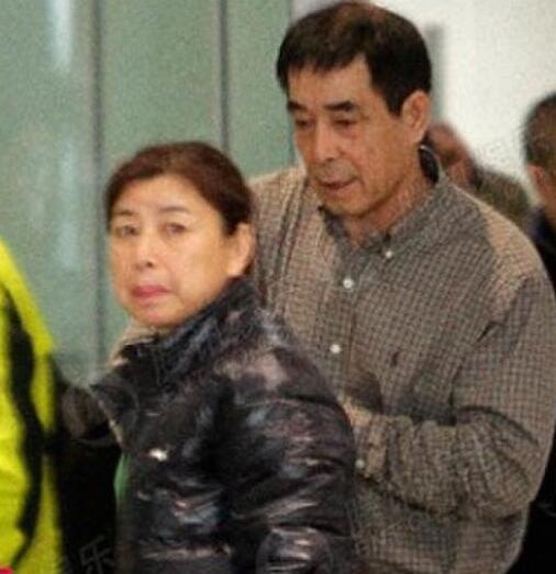 郭晶晶父母生活照曝光 母亲好有气质 女儿婚礼曾让他们不高兴 郭晶晶父母生活照曝光 母亲好有气质 女儿婚礼曾让他们不高兴