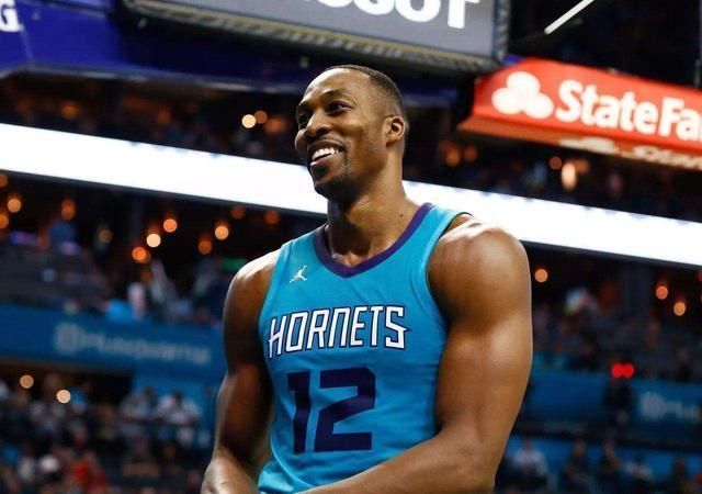 魔兽霍华德率领黄蜂队欲客场终结勇士队连胜