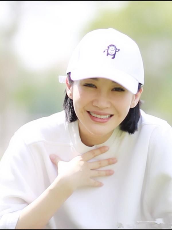 许晴狂怼郑爽配不上张翰,网友:先照照镜子看看