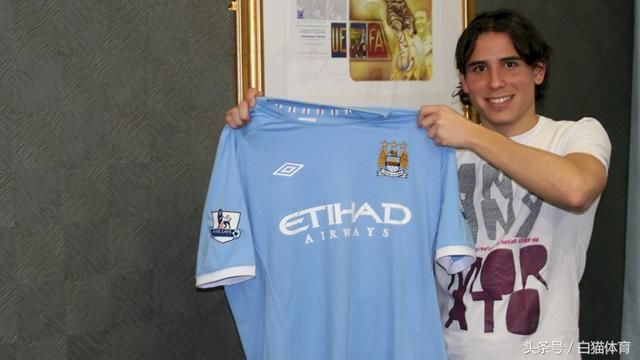 天赋十倍于梅西的巴萨天才 如今西班牙第三级