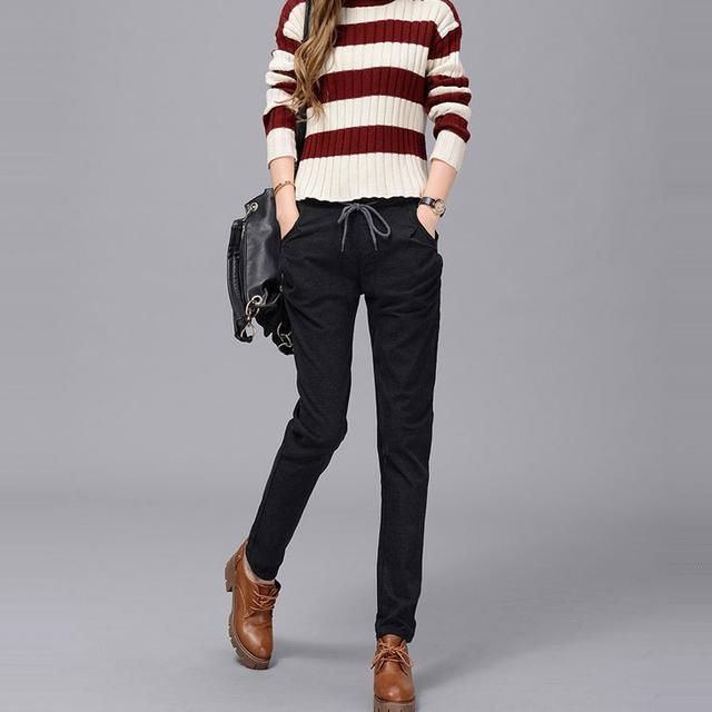 为什么男人喜欢女人穿紧身?就连靴子也是?看