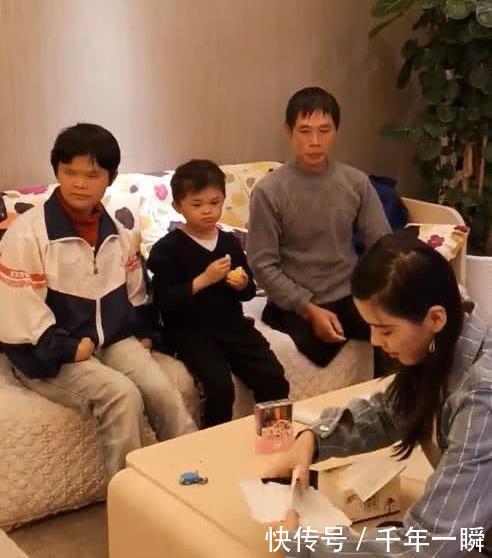 小马云现身别墅,私人保姆曝光!网友:跪求保姆