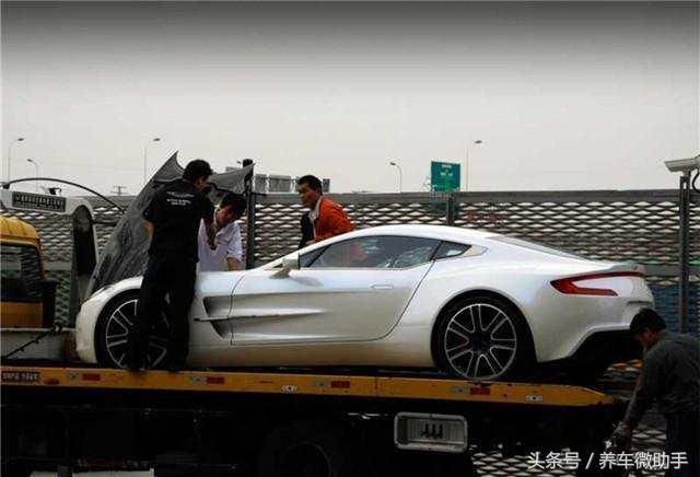 路见不平 晒99亿存款打脸郭美美 法拉利当做买