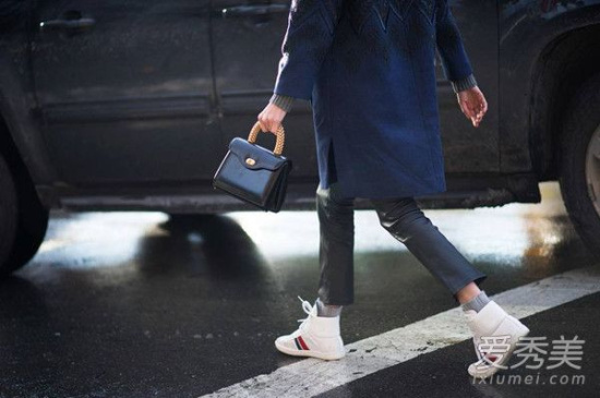 一分钟换个鞋带系法 没买新球鞋也时髦翻天 一分钟换个鞋带系法 没买新球鞋也时髦翻天