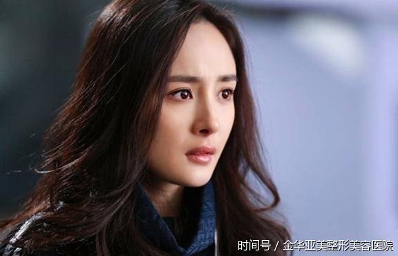 杨幂谈自己演技慢慢来 你美你说了算!