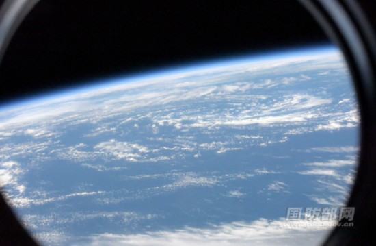 神十一航天员拍摄的地球图片.