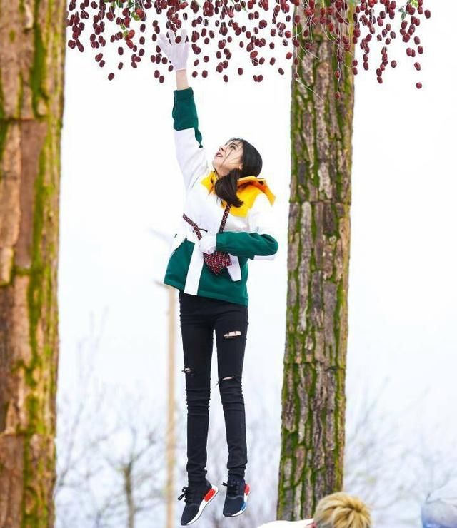 女星们未P图的腿究竟如何?杨幂热巴上榜,说实
