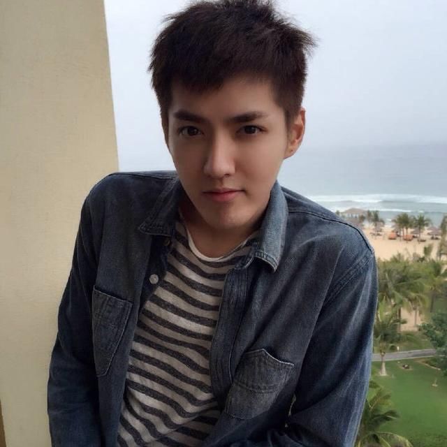 娜扎与吴亦凡被造谣谈恋爱,网友:是赵丽颖公关