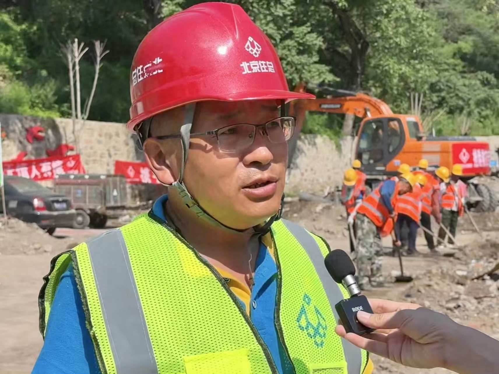 门头沟斋堂镇村庄主要道路全部清淤完成_北京时间