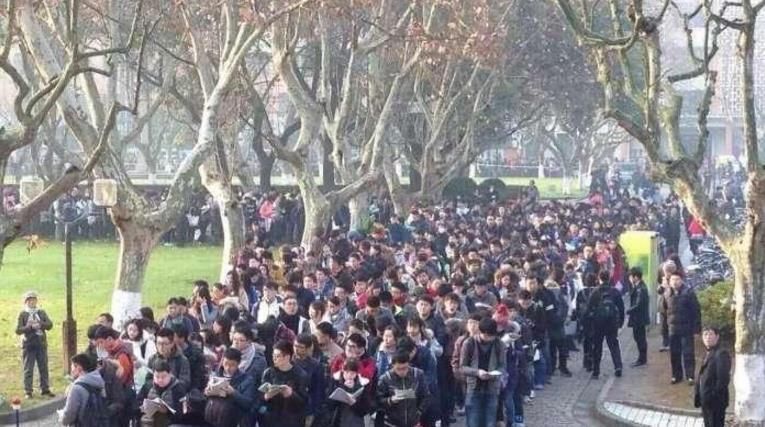 考研相当于第二次高考, 对学生来说, 考研难还是高考难