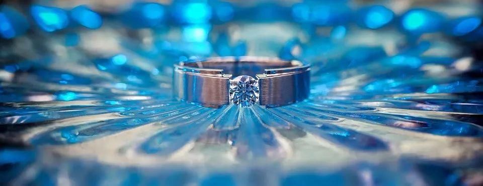 钻石升值保值空间,为何会超过黄金?