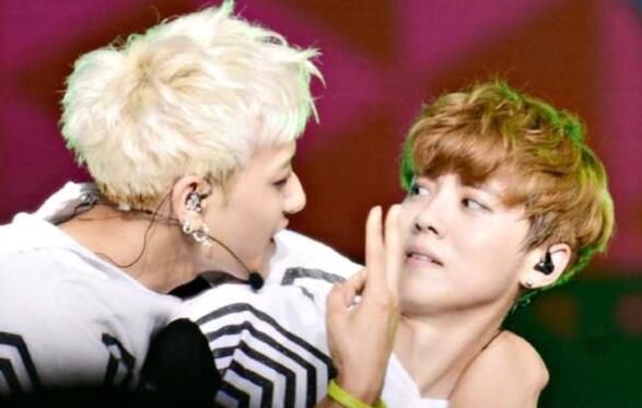 鹿晗被101杨超越迷恋 还被黄子韬强吻 关晓彤