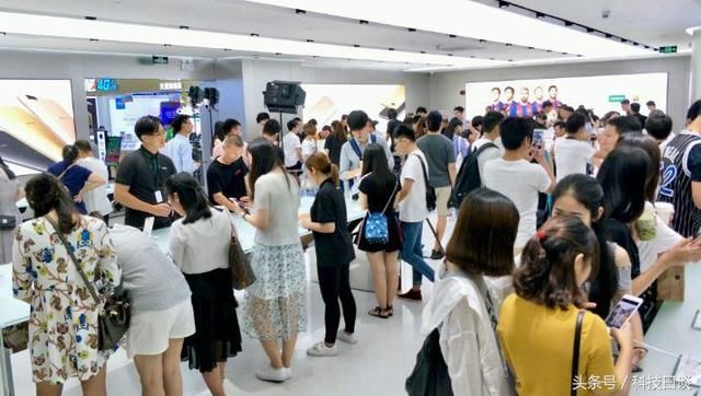 满大街的手机店,买手机的又不多,为什么没有倒