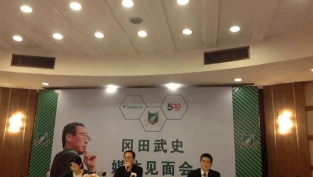 摧花折角!两名中国00后天才球员加盟日本J联赛