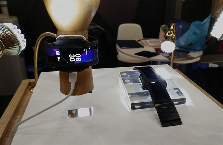 比四风扇散热更炸裂!努比亚IFA2018又展手机