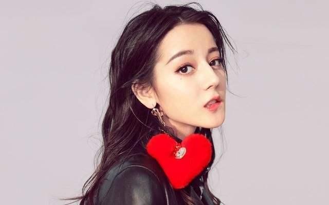 迪丽热巴宣布退出娱乐圈!网友:为他值吗?