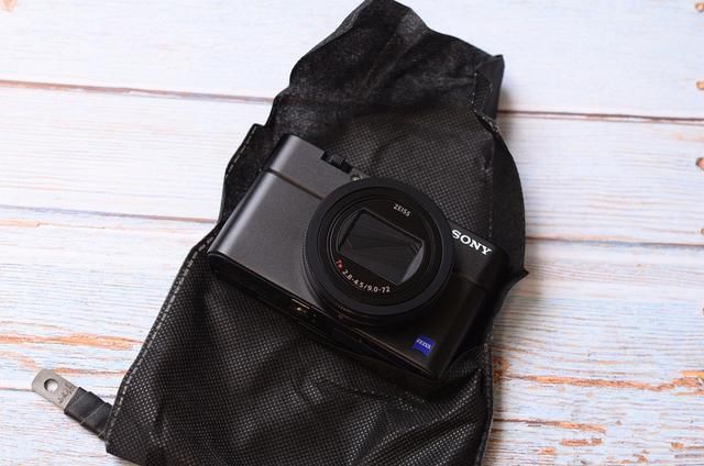 佳能、尼康单反相机都出了吧!索尼黑卡新机RX