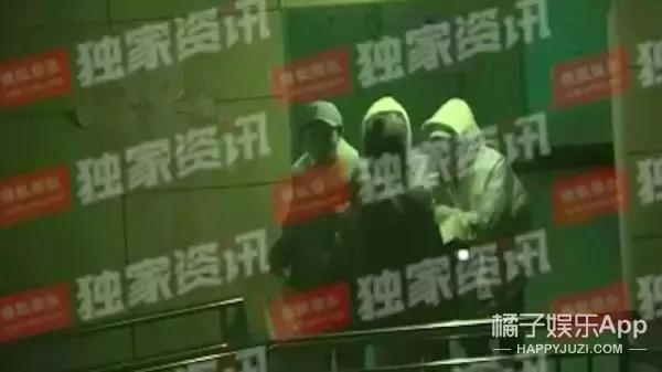 嘟嘴索吻甜蜜熊抱!关晓彤鹿晗甜蜜暴击疑似同居