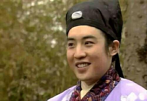 他一生想做贾宝玉 却演了《红楼梦》的贾瑞