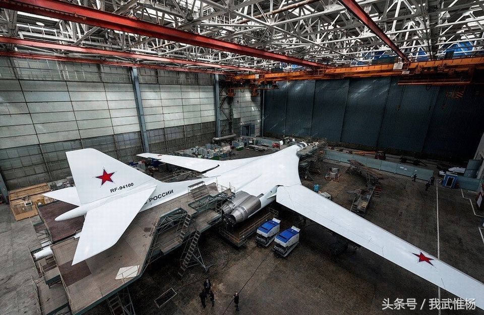 俄罗斯翻新大批图-160与逆火轰炸机