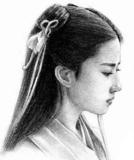 明星素描照,赵丽颖最美,杨颖宛如天仙,其中一位