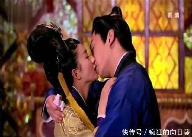 赵丽颖吻过无数男星,唯独和他接吻的时候,最像