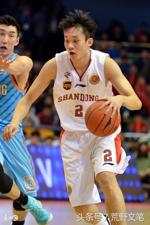 我希望丁彦雨航表现好,更希望新疆赢球