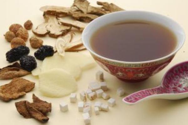 湿气过重吃什么药最好 吃什么去湿气会最好