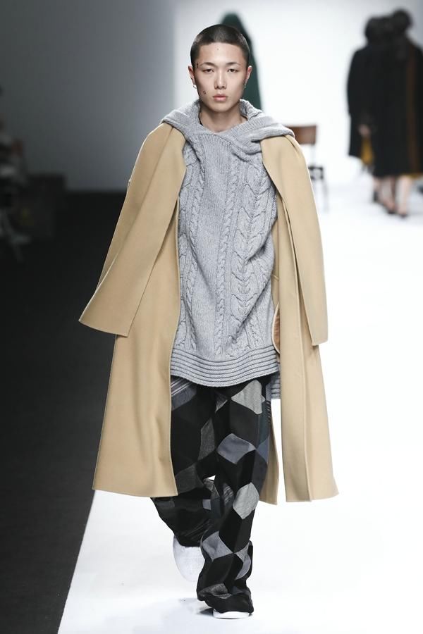 【上海国际时装周】张娜的再造衣银行用旧衣服