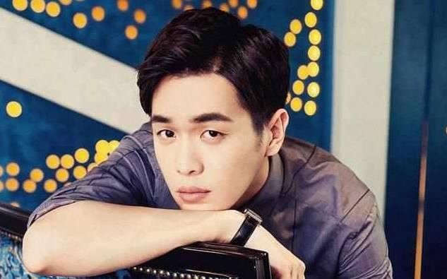 张若昀北京上亿豪宅曝光,光首付就2790万,不愧