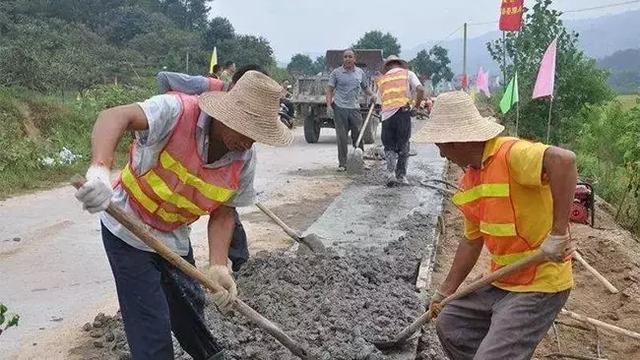 2018年农村道路全面修建,占地补偿标准出来了