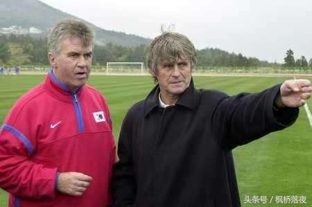 他终于要来执教国足了!不比里皮差多少,中国球