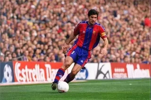 看看巴萨的7号球衣都有谁穿过