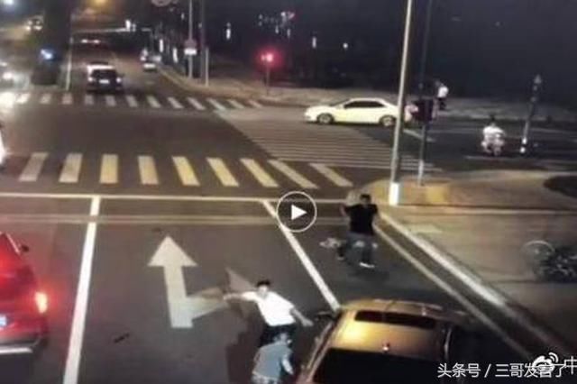 昆山反杀案撤案江苏省检察院:合法没有必要向