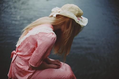 2018年最新qq说说悲伤的心情短语