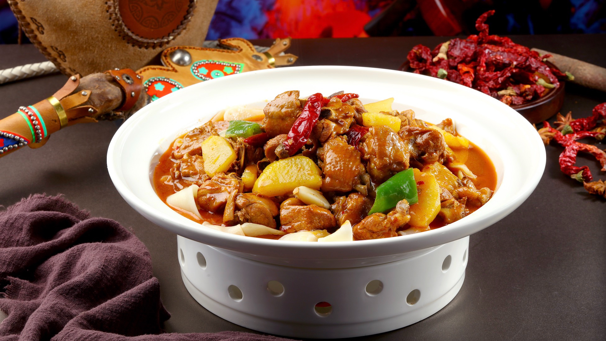 寻味新疆|新疆大盘鸡,民族智慧的大碰撞! 寻味新疆|新疆大盘鸡,民族智慧的大碰撞!