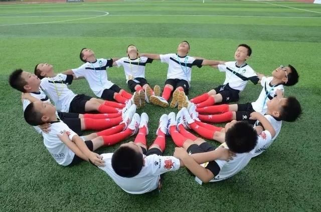 郑也夫:中国人为什么踢不好足球?