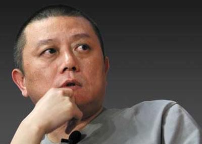 侯耀华侯耀文像亲兄弟,自甘堕落如今落魄!