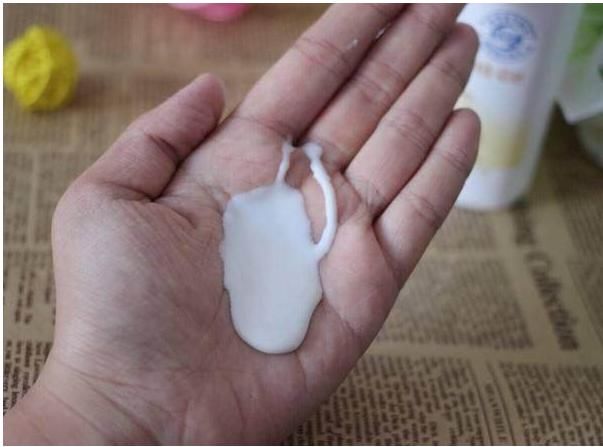 精华液和爽肤水,到底要先用哪个?很多女人用错