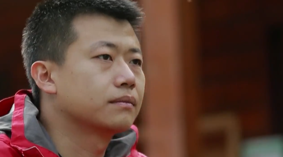 首届中国全媒体公益年会:《自然守望者》第三集《熊出没》 首届中国全媒体公益年会:《自然守望者》第三集《熊出没》