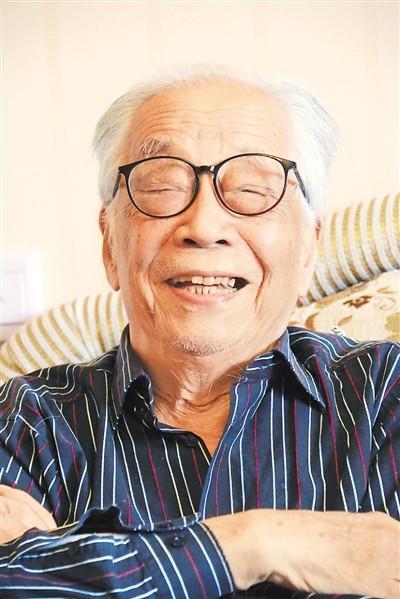 先生之名天下知 刘征,1926年6月生于北平郊区宛平县一户普通人家.