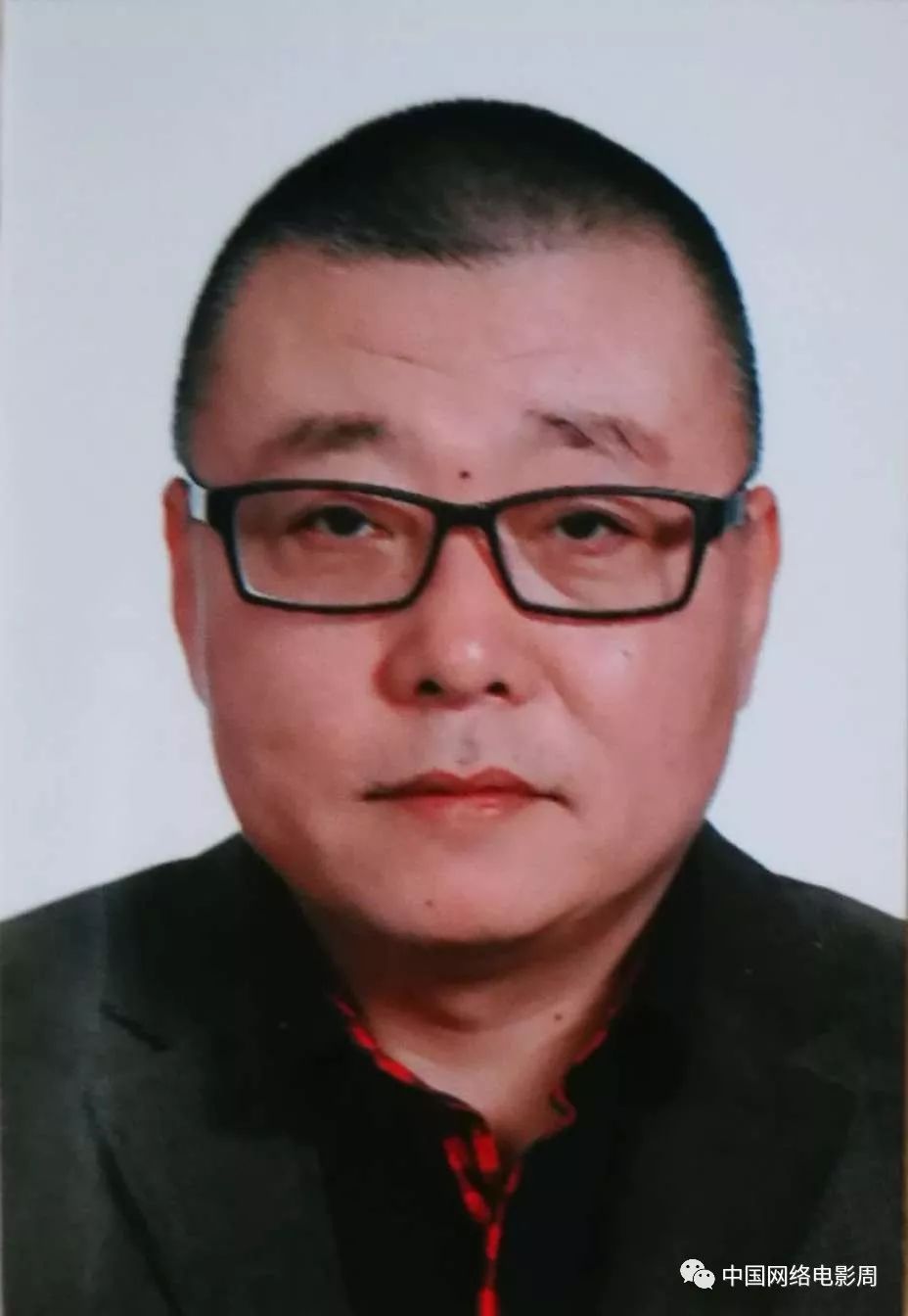 首届“中国网络电影周”即将召开(图6) 首届“中国网络电影周”即将召开(图6)