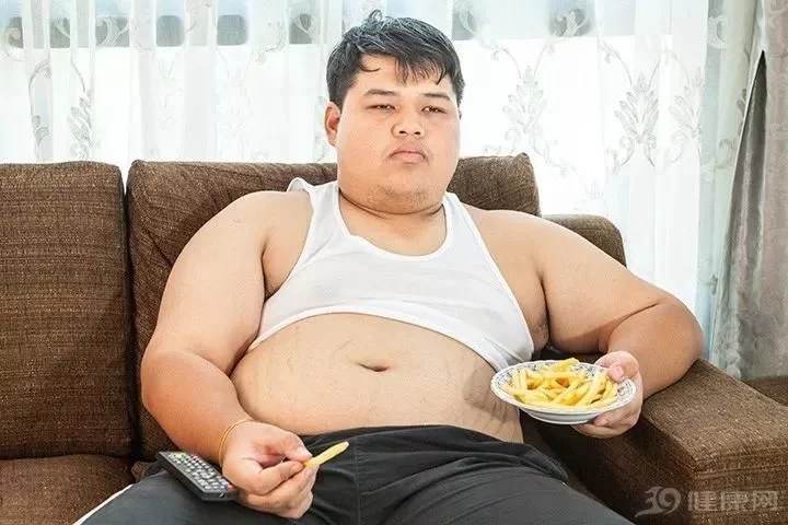 肚脐眼里的“脏东西”,到底能抠吗? 肚脐眼里的“脏东西”,到底能抠吗?