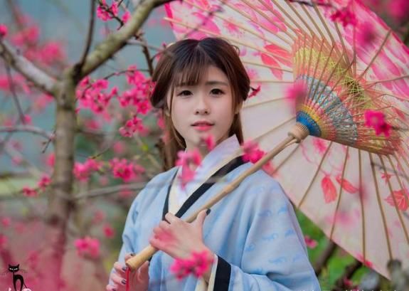 刀子口豆腐心,表面损你心里很在乎很爱你的星