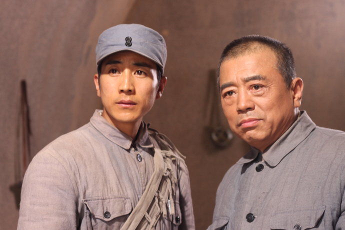 唯一被熟知的彭德怀特型,40岁进入演艺圈当群