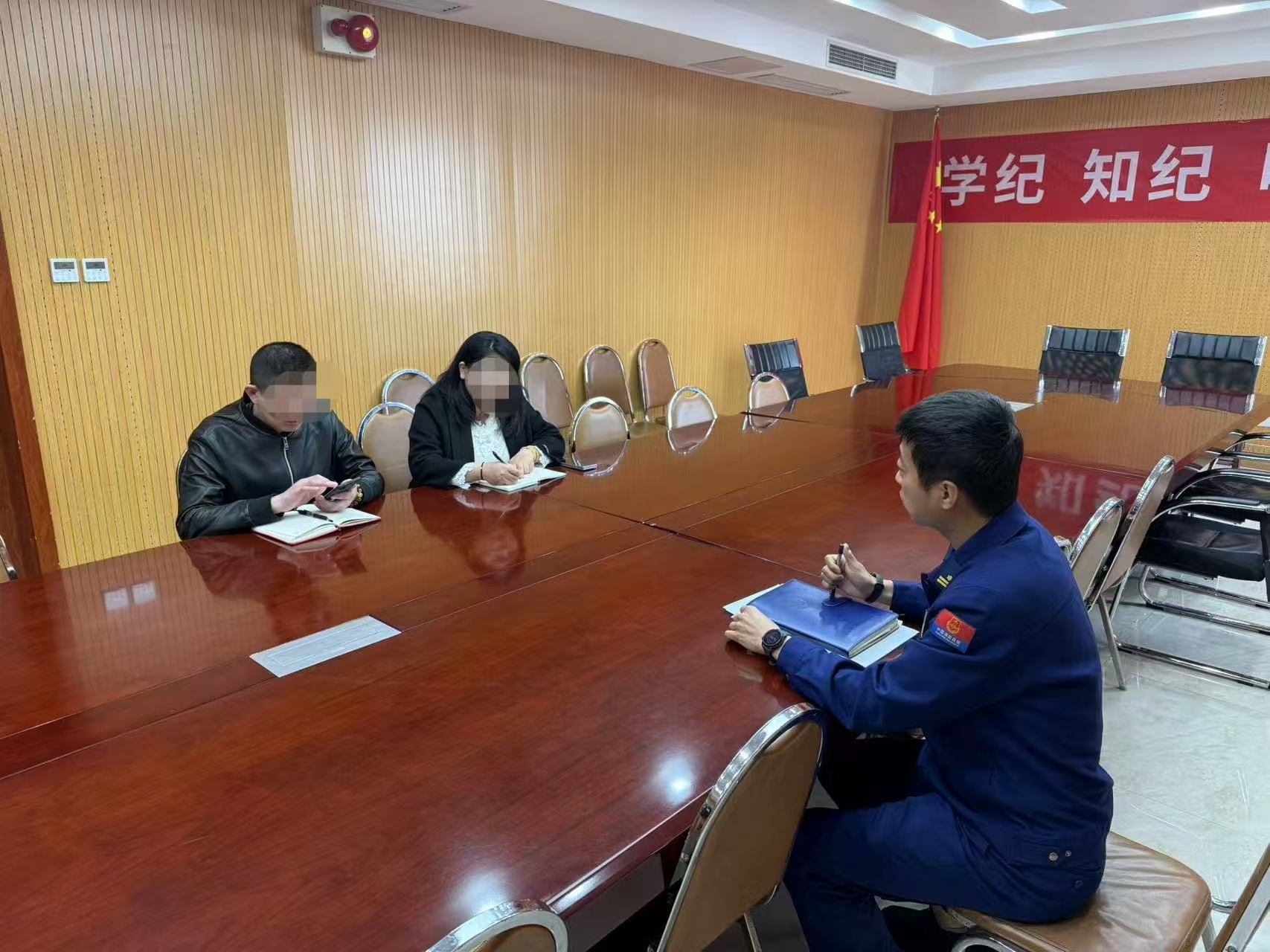 大兴区消防救援局积极探索非现场监管新模式推动辖区企业落实主体责任 大兴区消防救援局积极探索非现场监管新模式推动辖区企业落实主体责任